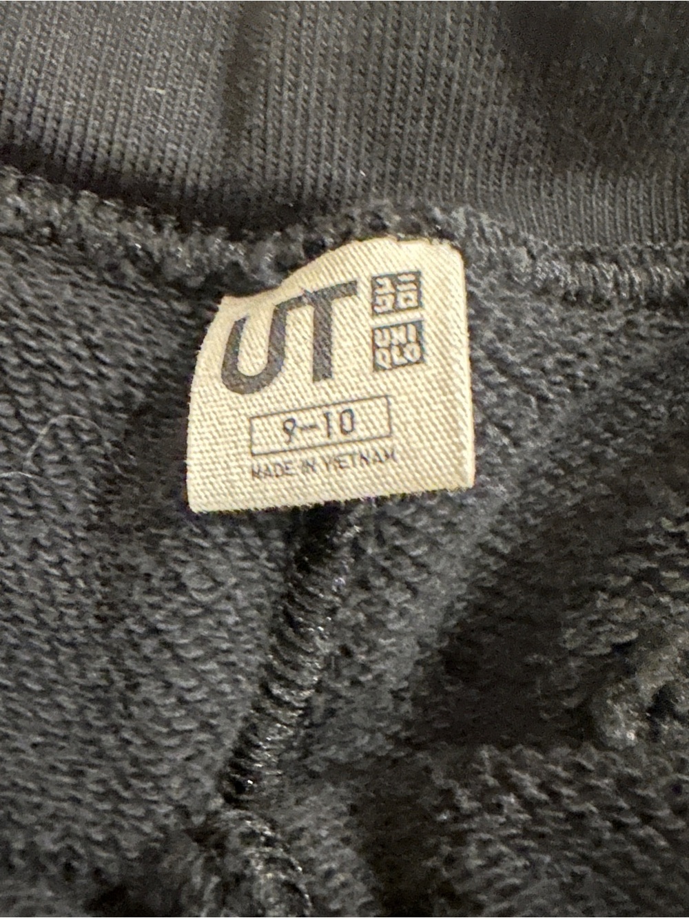 Uniqlo x Kaws Kids 2 Pairs Sweatpants Gray/Black Size 9-10 School Activewear - Picture 10 of 16